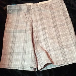 Gray Plaid Dockers Shorts Sz 36 NWT D2 Straight